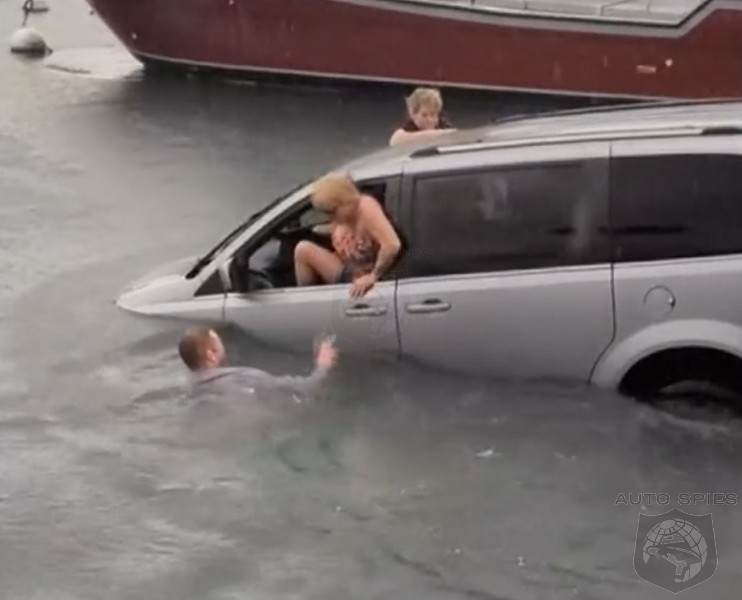 Tourist Drives Car Into Harbor After GPS